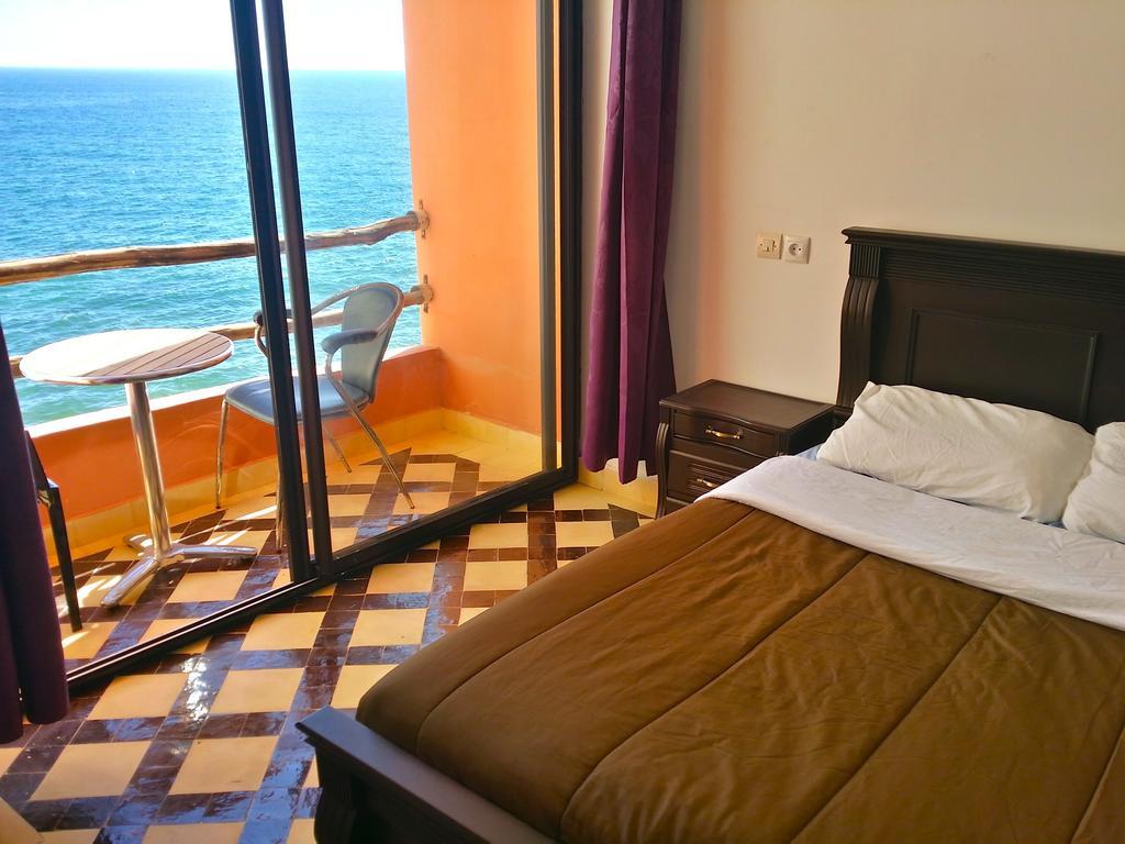 Bouad Seafront Apartments & Rooms 塔哈佐特 外观 照片
