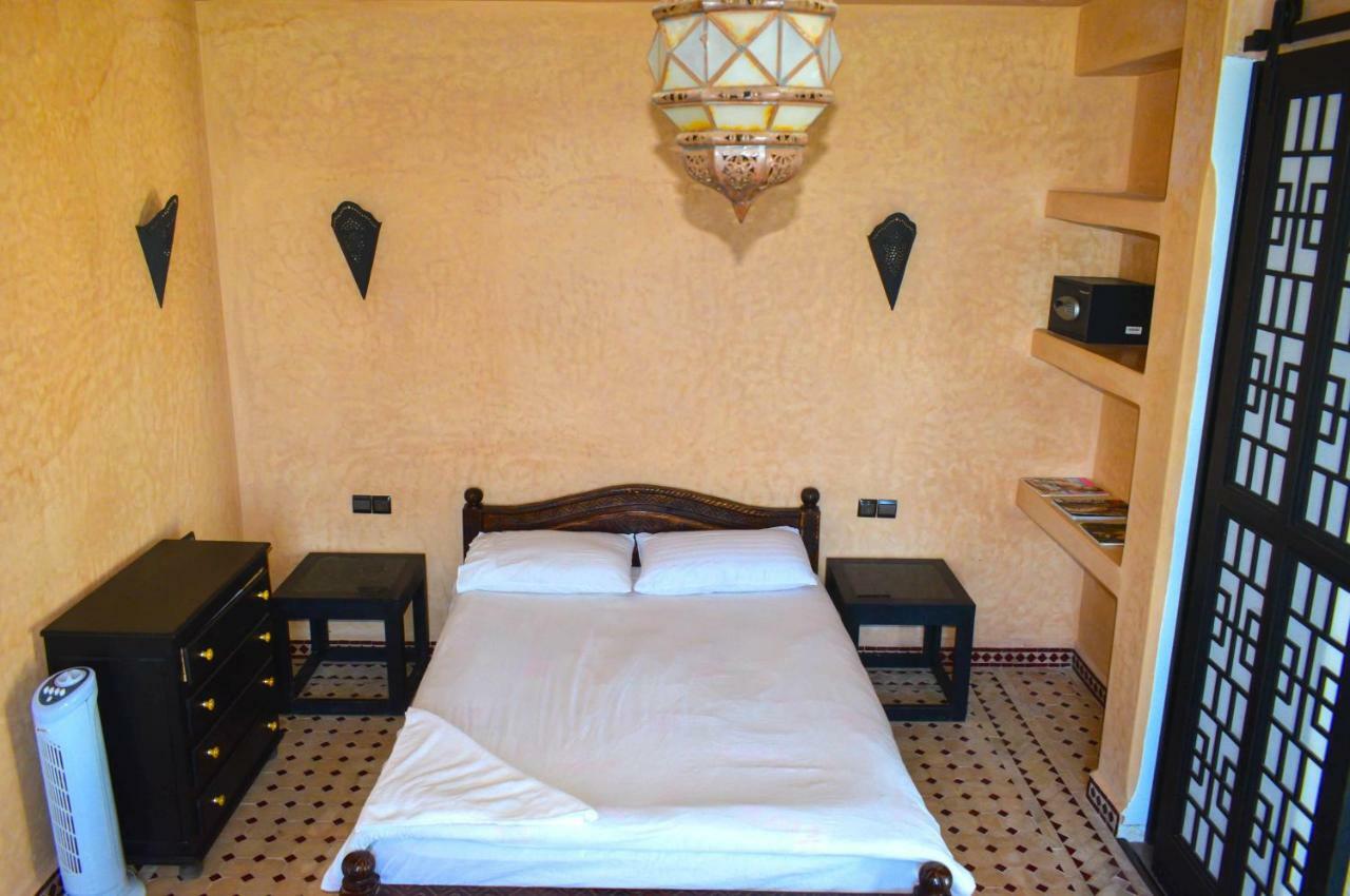 Bouad Seafront Apartments & Rooms 塔哈佐特 外观 照片