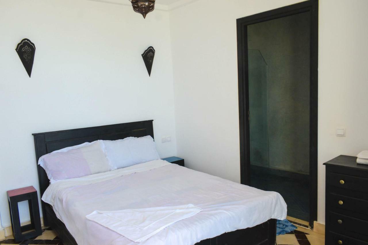 Bouad Seafront Apartments & Rooms 塔哈佐特 外观 照片