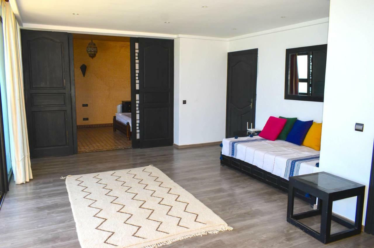 Bouad Seafront Apartments & Rooms 塔哈佐特 外观 照片